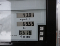 Biancarosa pietra - Carburanti - produzione e commercio - San Cipirello (Palermo)