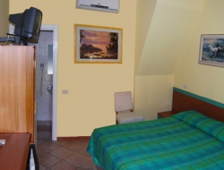 Villa chiara - Camere ammobiliate e locande,Residences ed appartamenti ammobiliati,Bed & breakfast - Lazise (Verona)