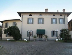 Villa manzoni - Alberghi,Ristoranti - Cologno al Serio (Bergamo)