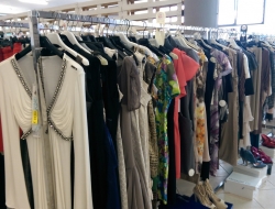 Hypnosy pronto moda di wang angela - Abbigliamento - Prato (Prato)