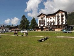 Hotel lavaredo srl - Hotel - Auronzo di Cadore (Belluno)