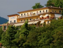Village hotel lucia - Alberghi - Tremosine (Brescia)