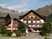 Berghotel kasern kg d. steger k. uung g. & co. hotel