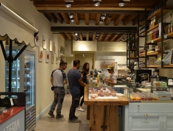 Tecno clinic srl - Arredamento bar e ristoranti - Montoggio (Genova)