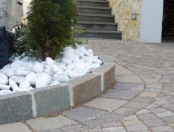 Avi e fontana s.r.l. - Marmo, granito e pietre lavorazione macchine - Lona-Lases (Trento)